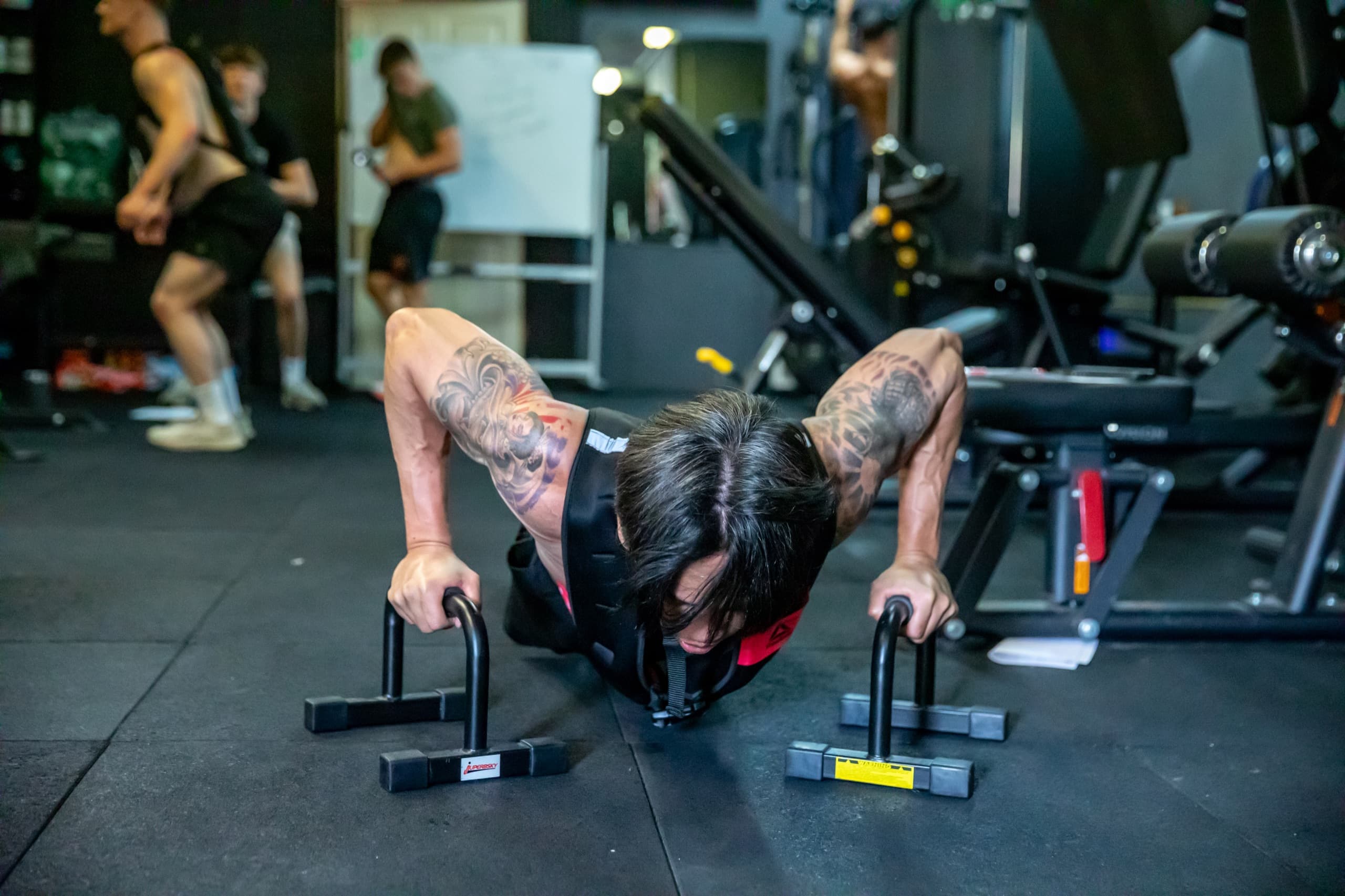 Client doing push-ups during a fat-burning workout with BAM Fitness in Dumont, NJ